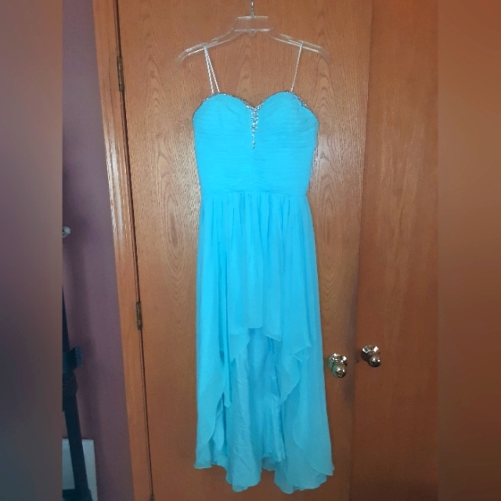 Womens size small,  Narianna high low party dress